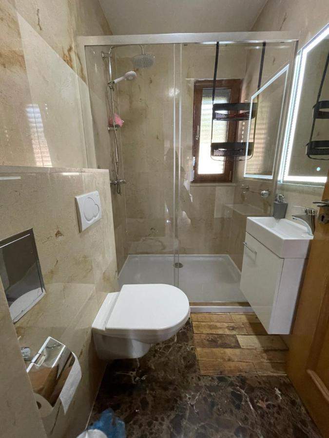 Apartament Slatine No 1 Слатине Екстер'єр фото
